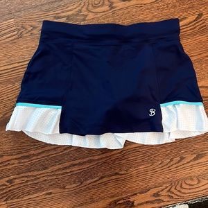 SofiBella Tennis Skirt size small
